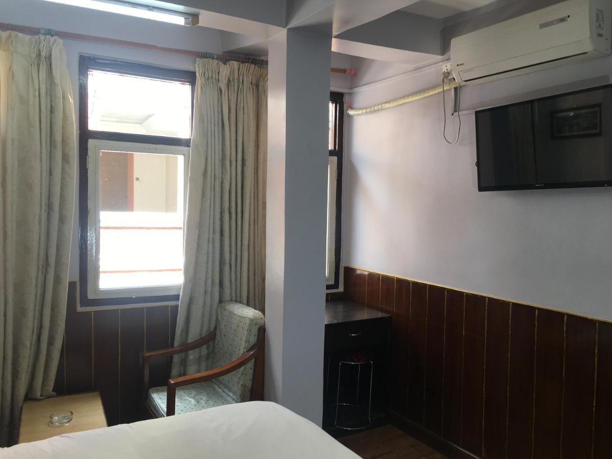 Hotel Plumeria Inn Katmandou Extérieur photo