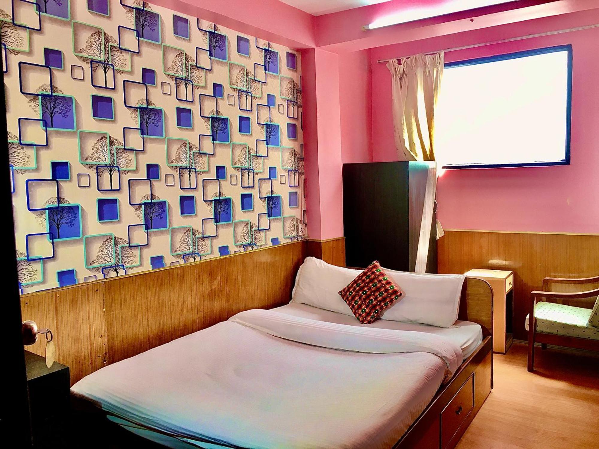 Hotel Plumeria Inn Katmandou Extérieur photo